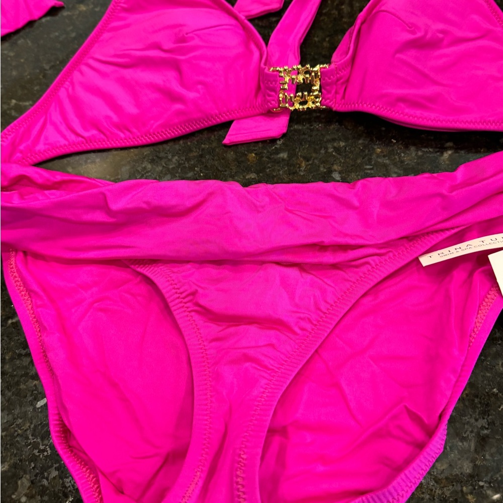 Hot Pink Bikini!